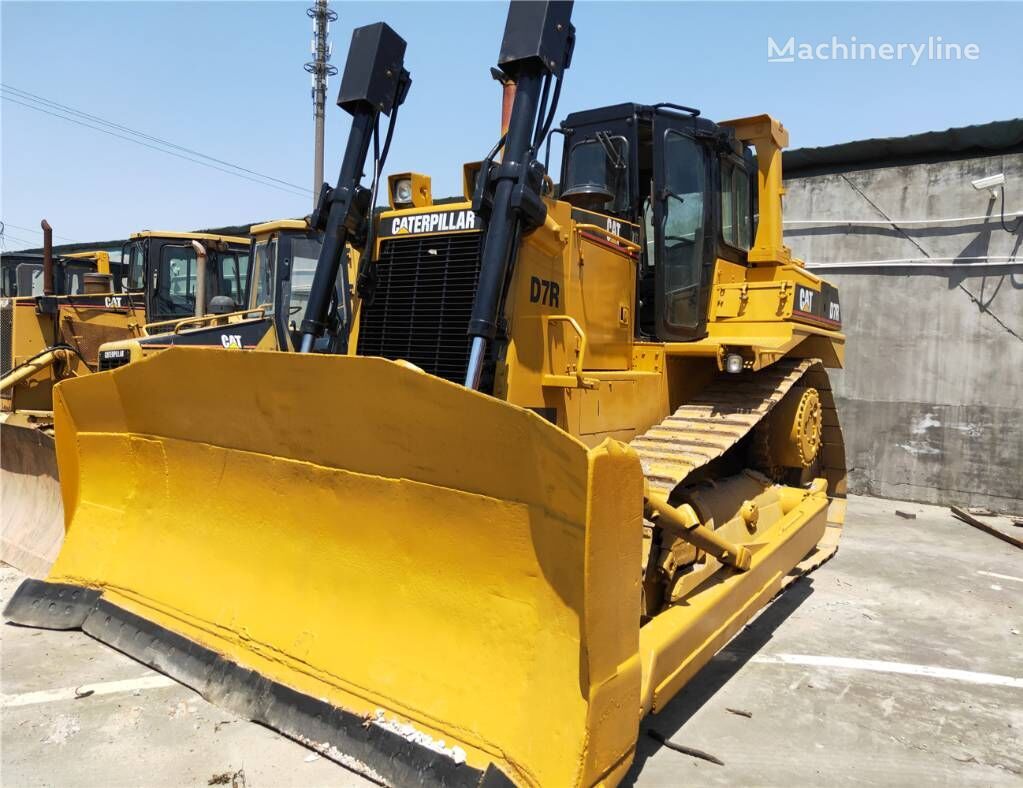 bulldozer Caterpillar D7R neuf