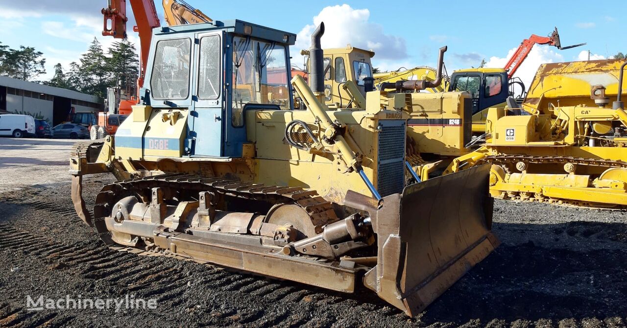 bulldozer Komatsu D58E-1