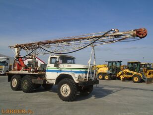 machine de forage ZIL 6x6