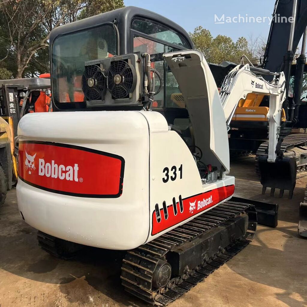 mini-pelle Bobcat 331