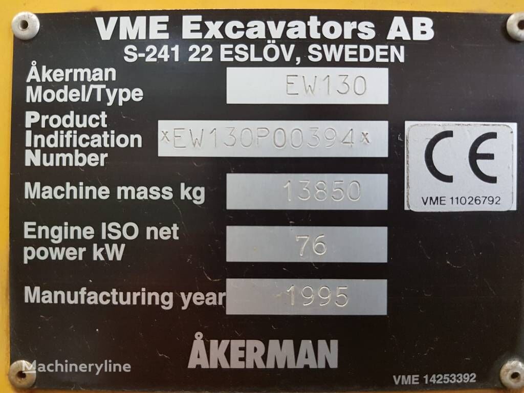pelle sur pneus Åkerman EW130