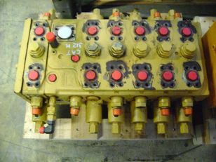 distributeur hydraulique CATERPILLAR Distributor pour excavateur CATERPILLAR M 312
